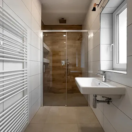 Apartamento Mezidomi