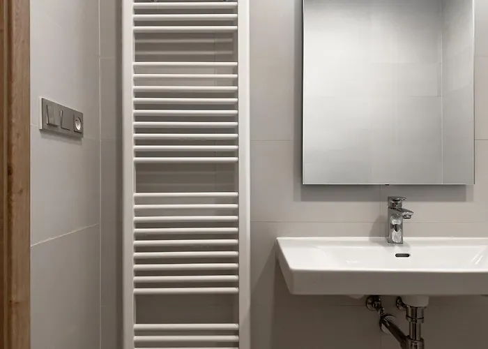 Mezidomi Appartement Budyne nad Ohri